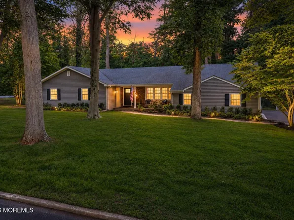 18 Stork Court, Middletown, NJ 07748
