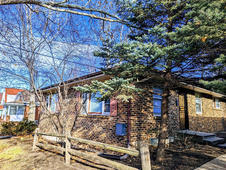 1st image of 1215 N Horsman St #1