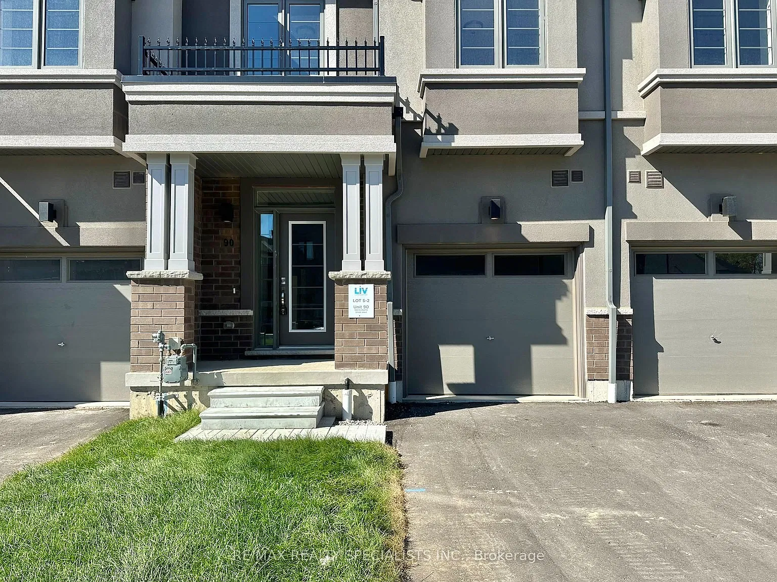 3 bed, $2,350 — Photo 1