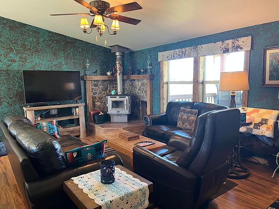 3rd image of 12722 SE Cowboy Ct