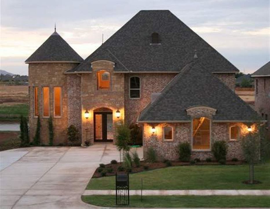 1st image of 6803 SW Majestic Oak Blvd