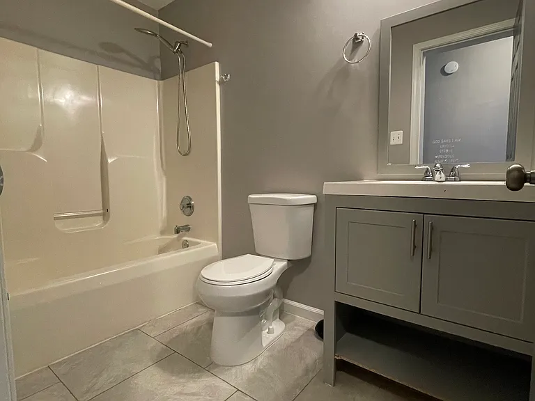 849 Berkshire Dr — Photo 11