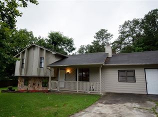 1229 Westwood Ct, Grayson, GA 30017