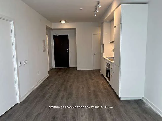7 Golden Lion Hts #N2906 — Photo 2