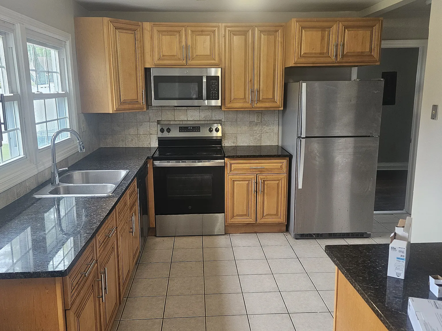 3 bed, 1600 sqft, $2,850 — Photo 1