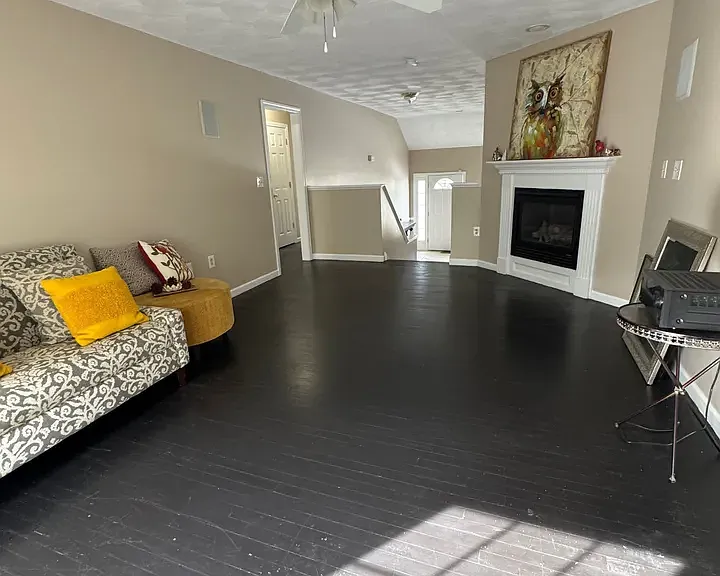 31 Marie St #B — Photo 8