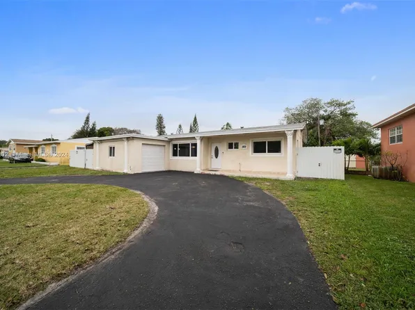 1831 NW 183rd St, Miami Gardens, FL 33056