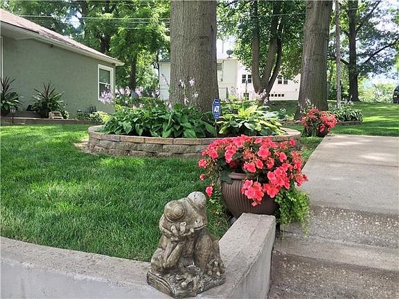 3rd image of 1915 N 30th St