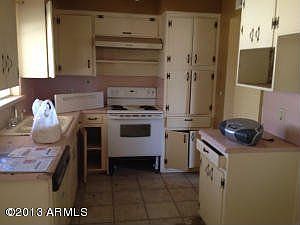4th image of 1750 E 1st Pl