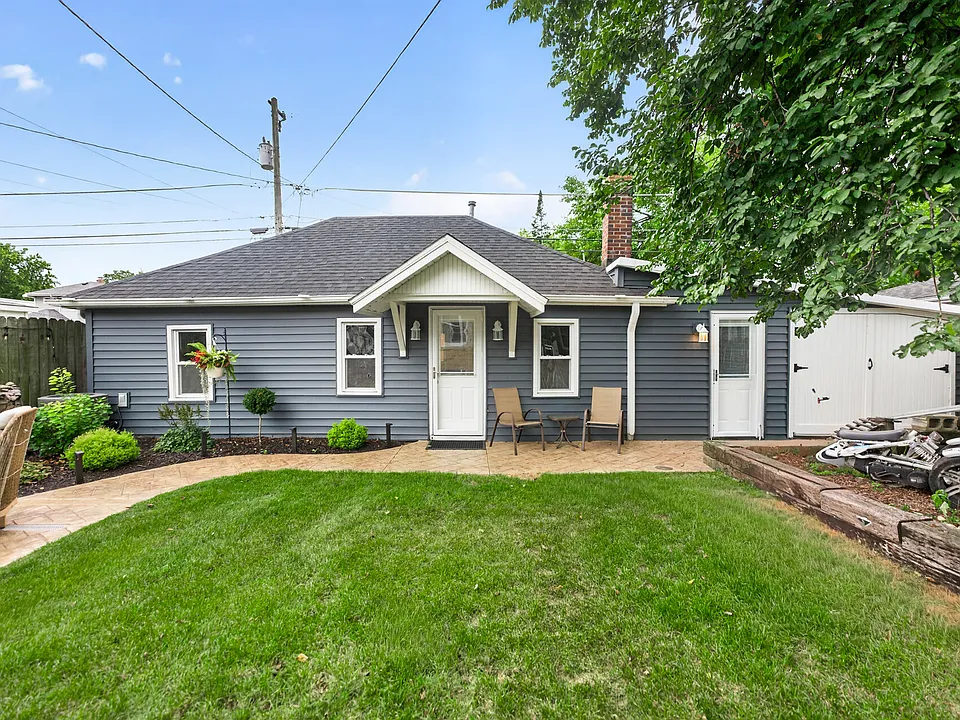 1337 Henry Ave #CH
