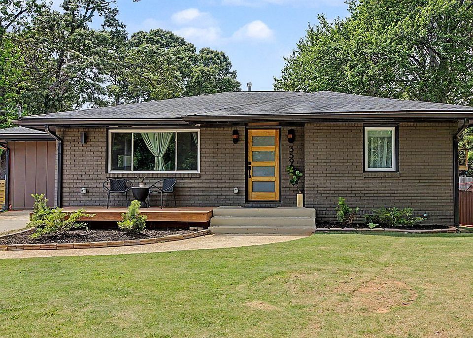 1st image of 3590 Crestview Dr SE