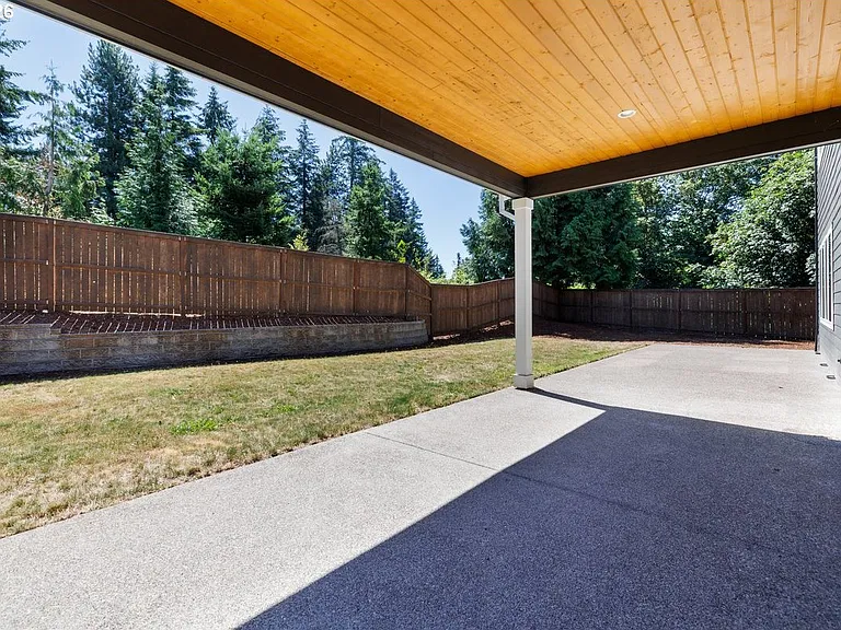 2751 Dahlia Dr — Photo 36