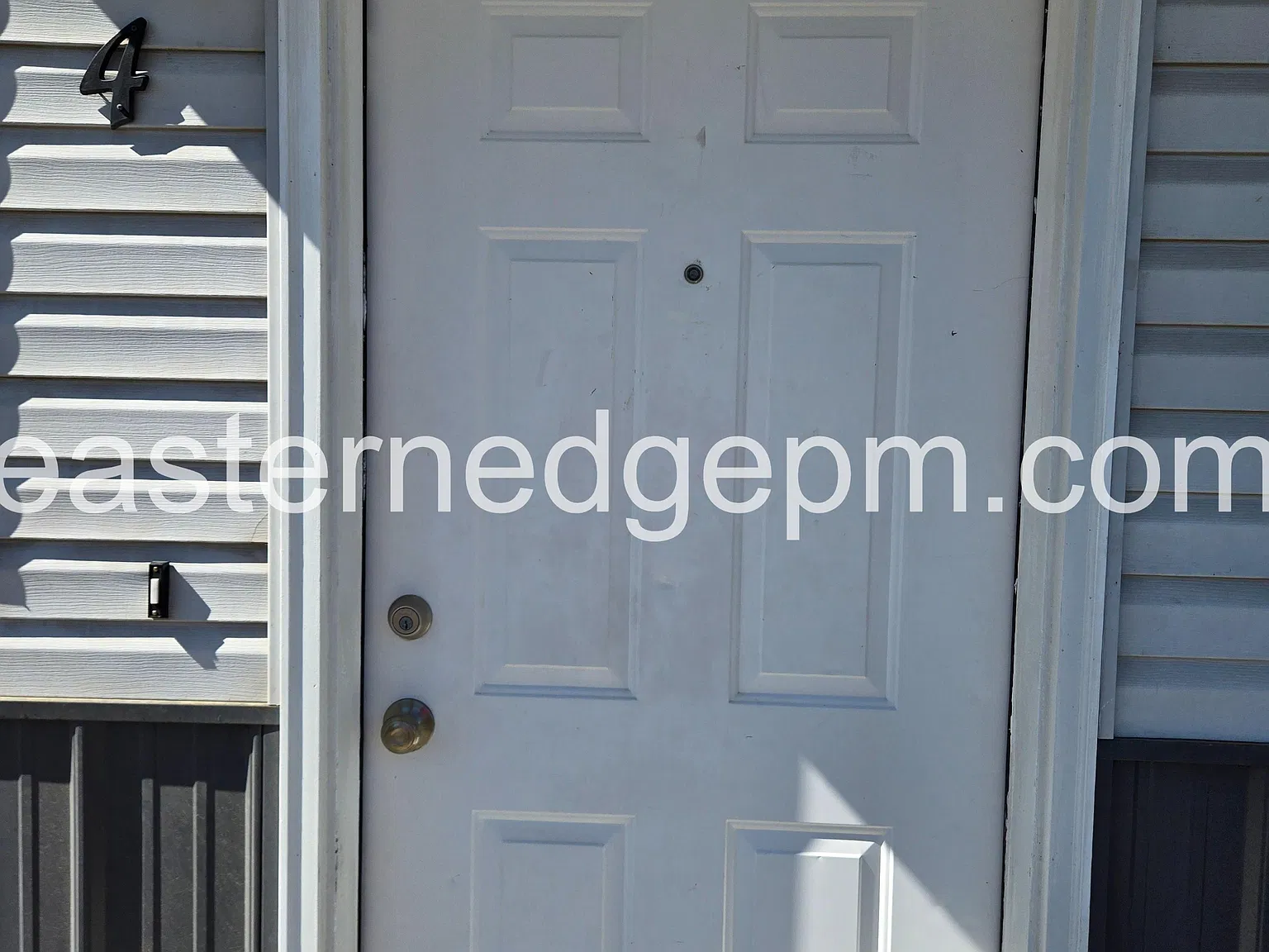 2 bed, 900 sqft, $1,225 — Photo 2