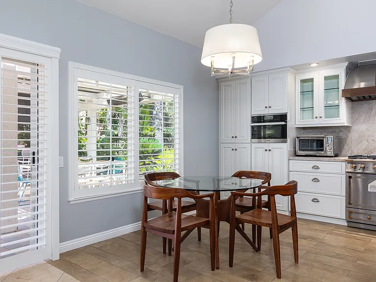 1357 Doverwood Dr — Photo 23
