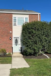 41 Foundry St APT 11-20, South Easton, MA, 02375