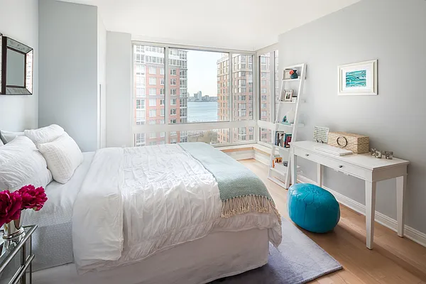 Rented by The Albanese Organization | media 12