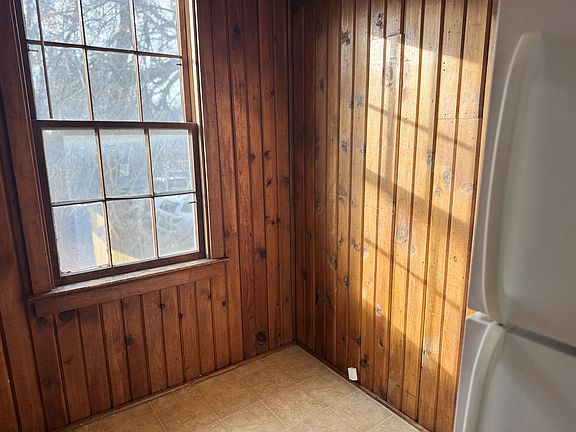 3rd image of 125 S Jefferson Ave #6