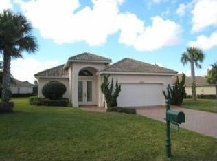 7753 Greenrier Cir, Port St Lucie, FL 34986