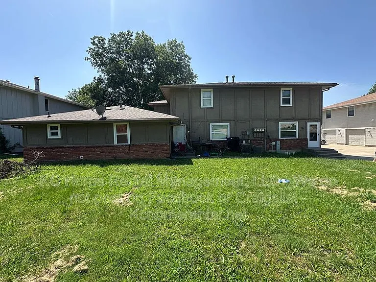 6333 N Wyandotte St — Photo 26