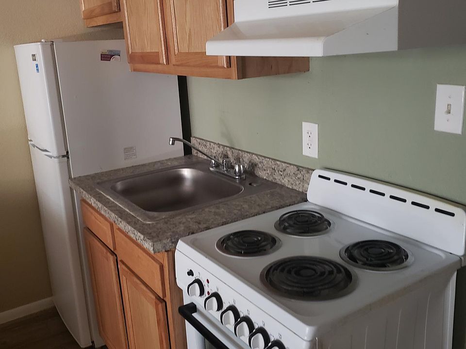 2nd image of 11850 N 19th Ave