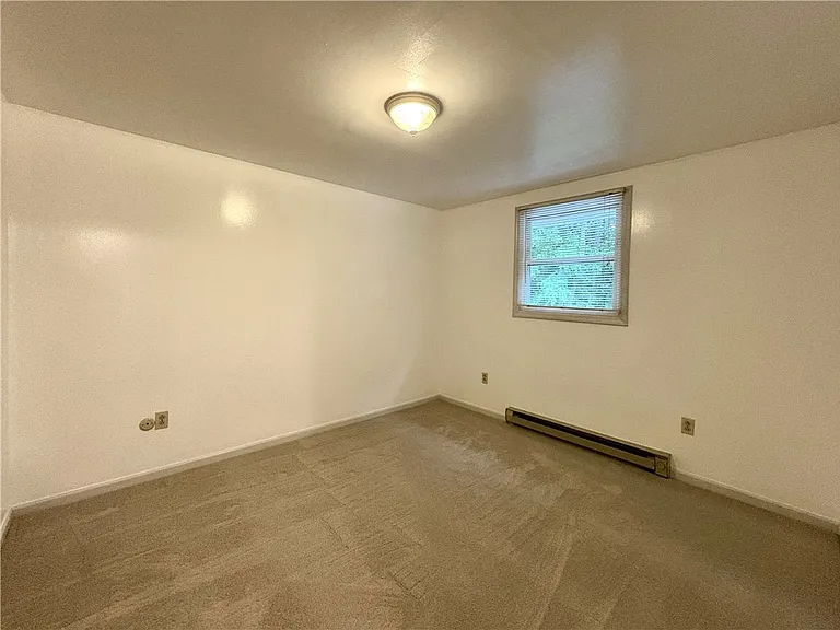 106 Dawson Dr — Photo 9