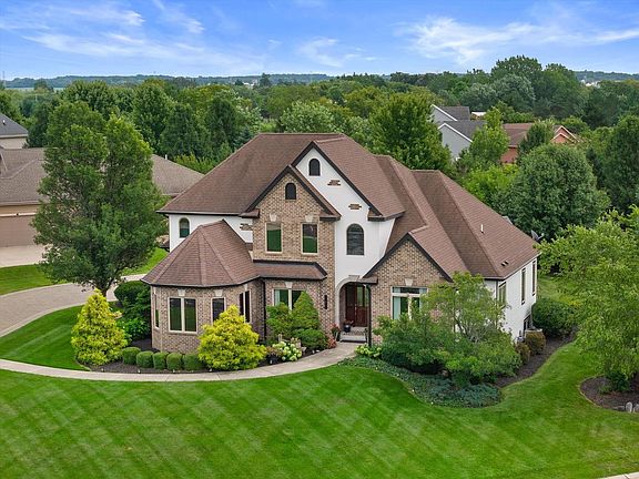 3rd image of 165 Chelsea LANE