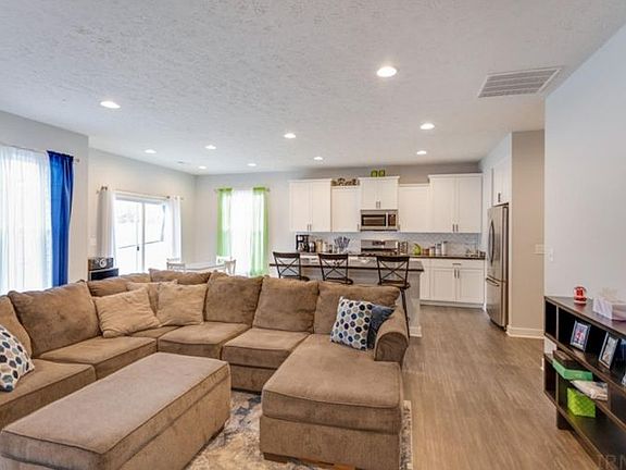 5th image of 2444 Antilles Dr