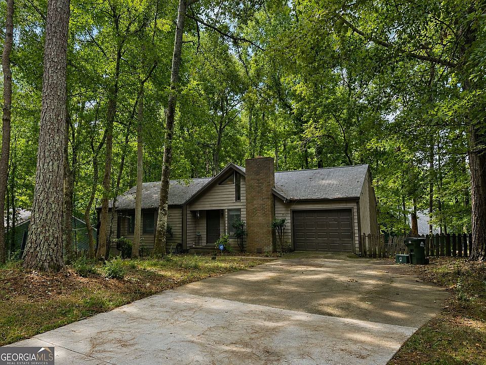 1st image of 110 Flannigans Pl