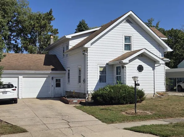 606 High Street, Clinton, WI 53525
