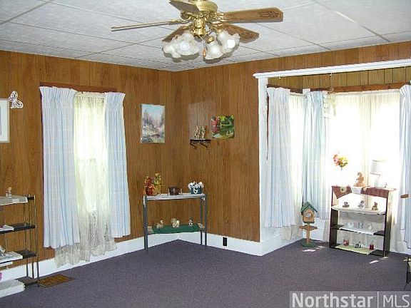 3rd image of 309 Park Ave N