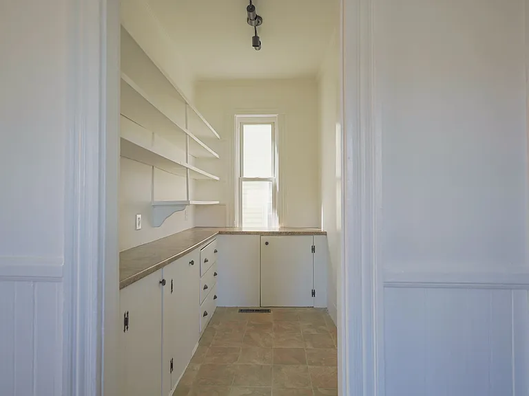 19 Central St #1 — Photo 4