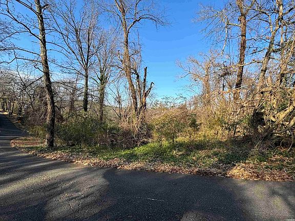 4th image of 0 Hillcrest St