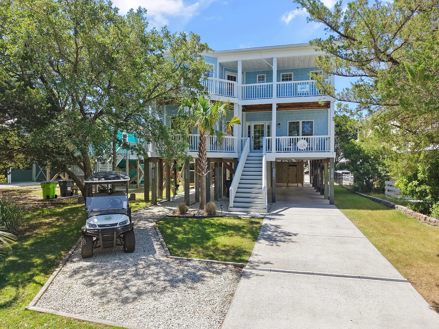 2219 E Pelican Dr — Photo 2