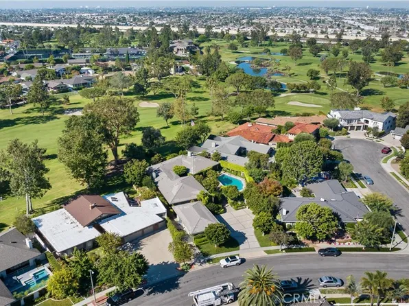 3039 Capri Ln, Costa Mesa, CA 92626