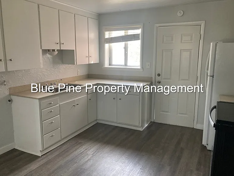 3354 E Iona Rd #5 — Photo 3