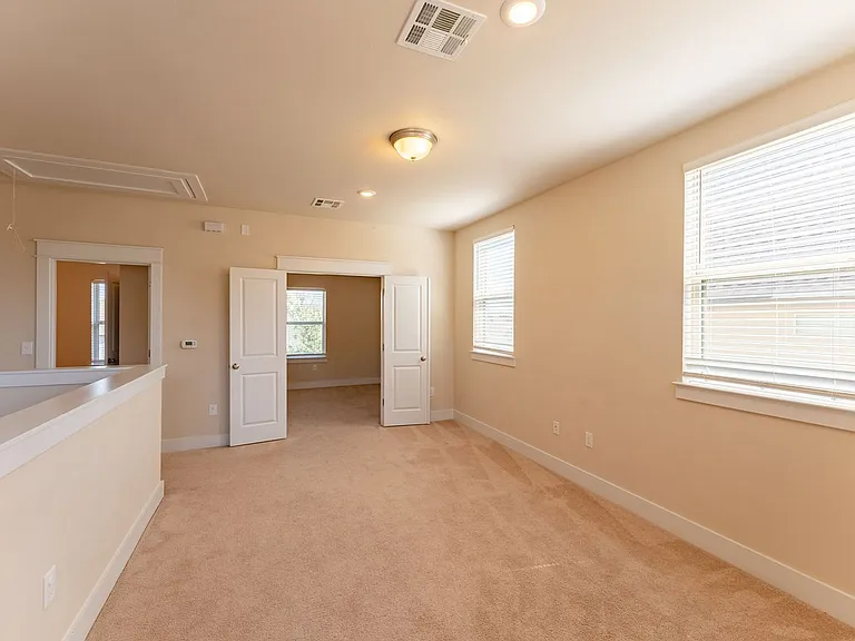 13501 Metric Blvd #46 — Photo 18