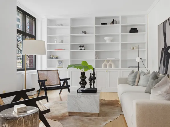 188 East 70th Street image 1 of 15