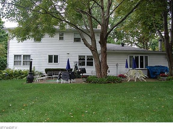 2nd image of 838 Westport Dr