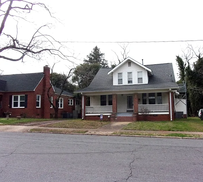 2 bed, 1.0 bath, $1,395 — Photo 4