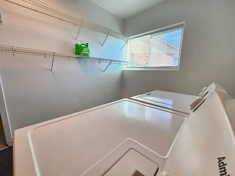 4264 S Halifax Way — Photo 20