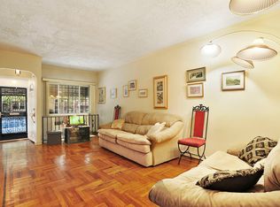 159 E 45th St, Brooklyn, NY 11203
