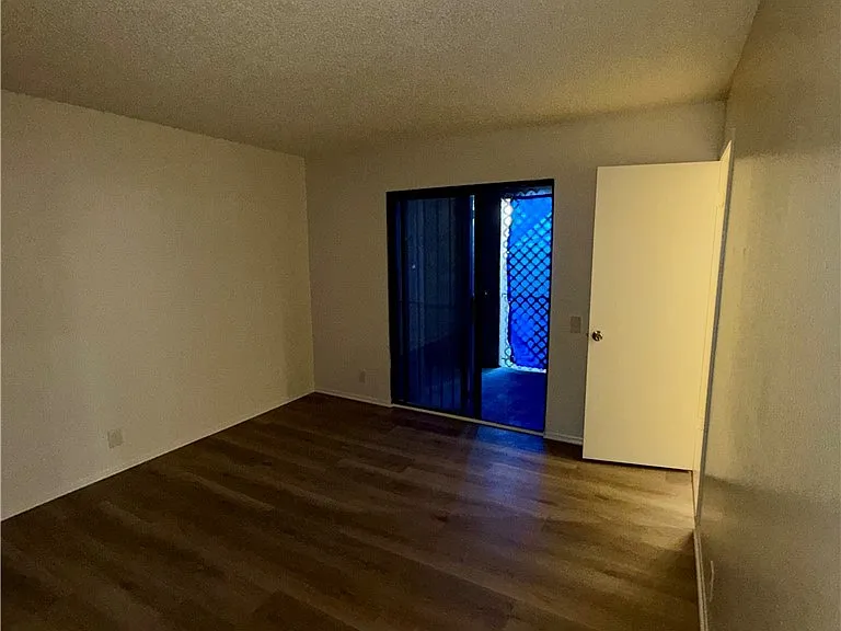 9234 Palm St — Photo 5