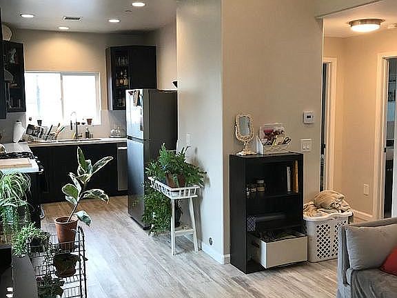 2nd image of 4618 Eagle Rock Blvd