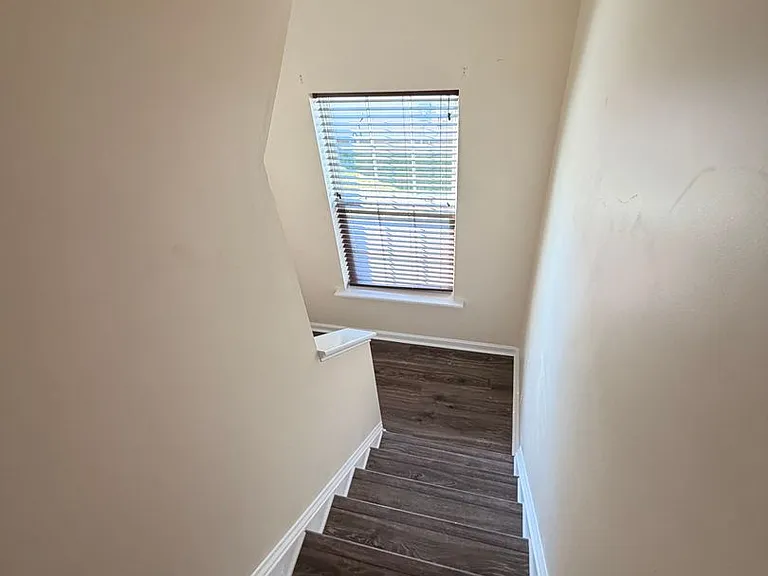 42 Kilverstone Way — Photo 39
