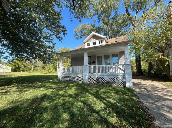 11718 Manor St, Detroit, MI 48204