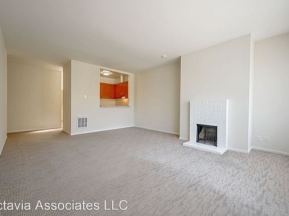 3rd image of 2450 Octavia St APT 3B