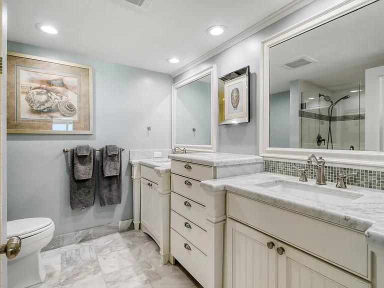 325 Beach Rd #301 — Photo 38