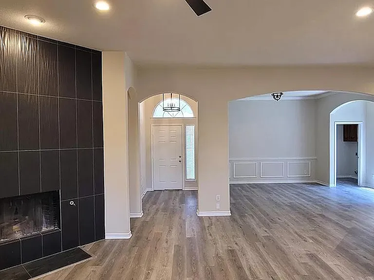 8301 Blacktail Trl — Photo 13
