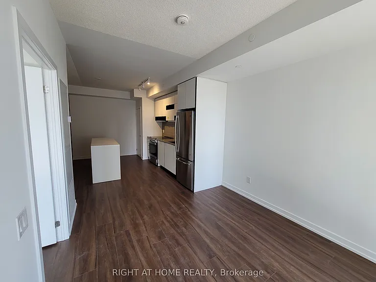 4065 Confederation Pkwy #1911 — Photo 5