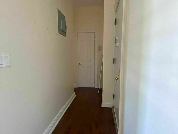 5th image of 290 Empire Blvd APT 1J
